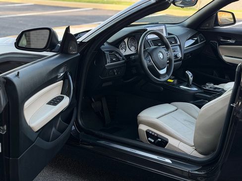 Used 2016 BMW 228i xDrive Convertible image 6