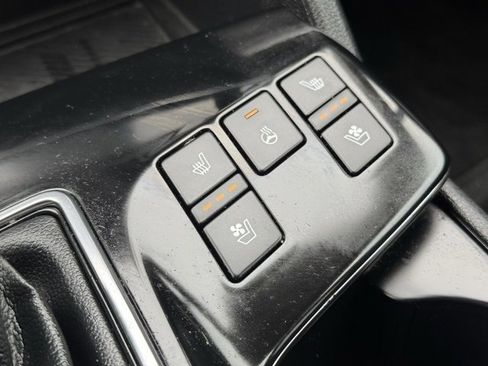 Used 2023 Kia Sportage SX image 21