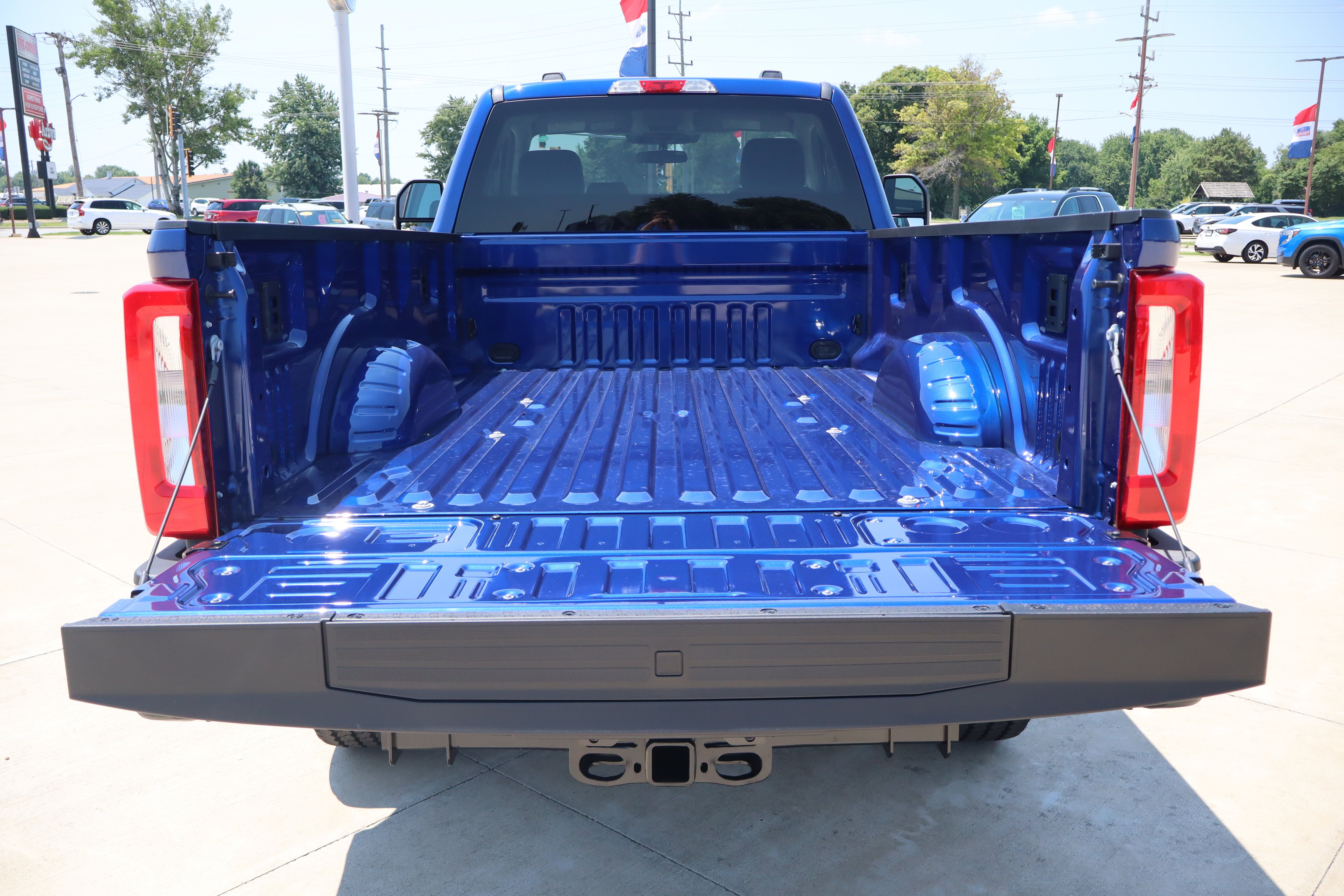 New 2026 Ford F350 XLT w/ FX4 Off-Road Package AWD/4WD image 22