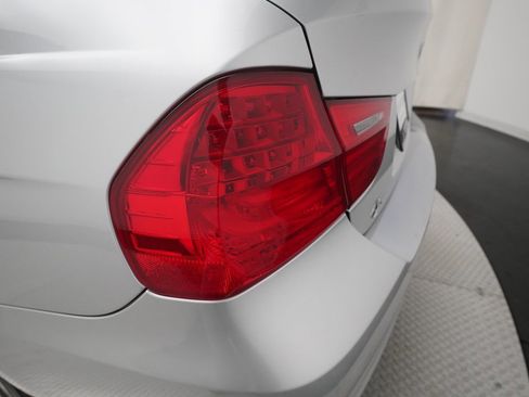 Used 2009 BMW 328i xDrive Sedan image 31