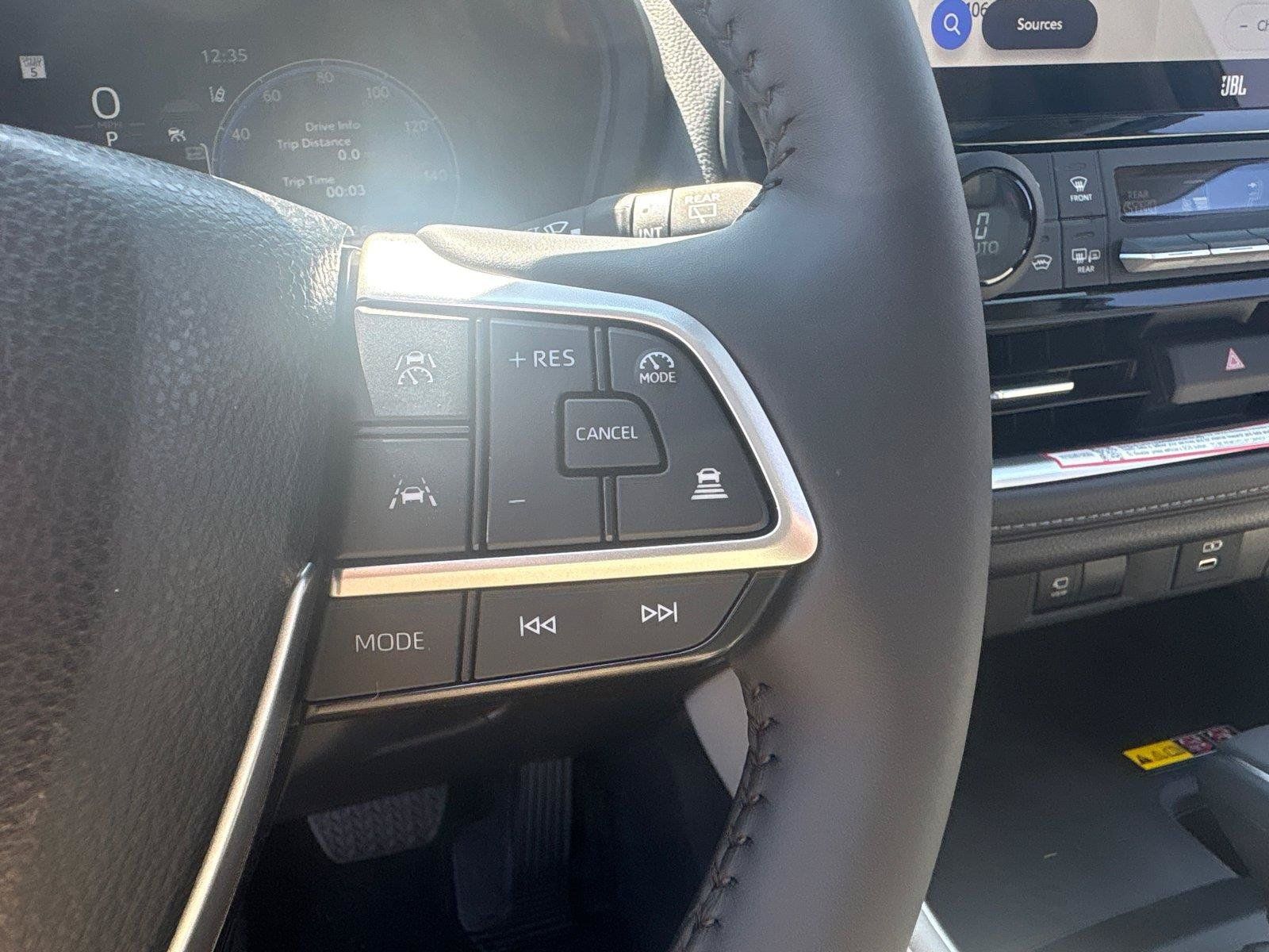 Used 2026 Toyota Grand Highlander AWD image 25