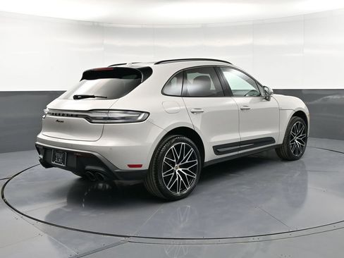 Certified 2023 Porsche Macan Turbo AWD/4WD image 8