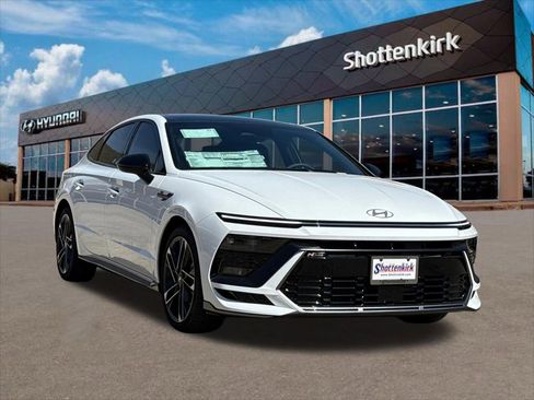 New 2026 Hyundai Sonata N Line FWD image 3