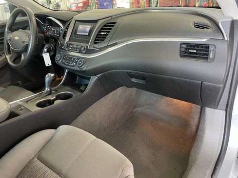Used 2017 Chevrolet Impala LS FWD image 21