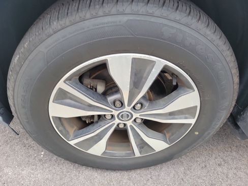 Used 2019 Nissan Murano S FWD image 6