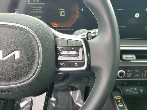 Used 2025 Kia Sorento S w/ Panoramic Sunroof Package image 15