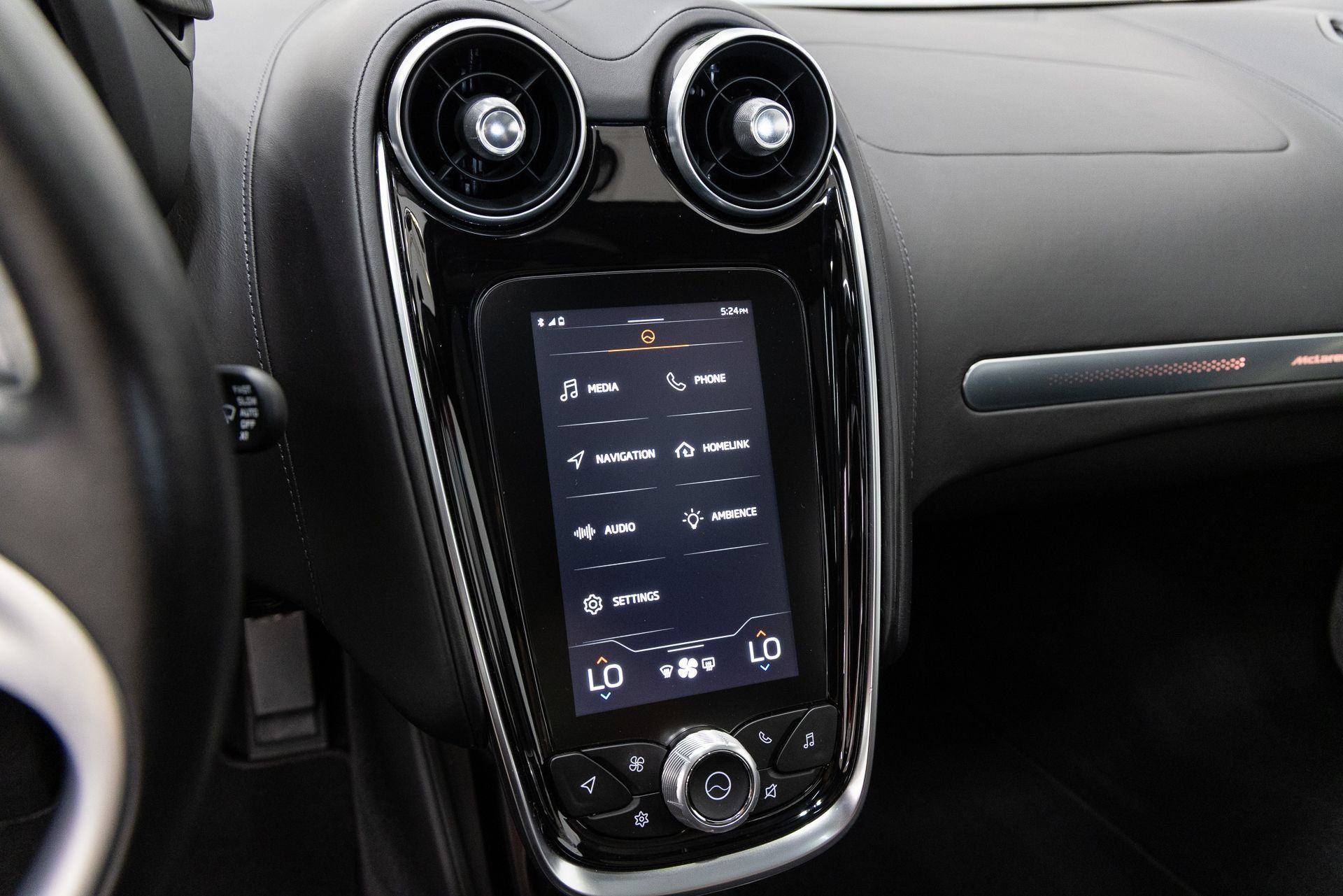Used 2021 McLaren GT RWD image 9