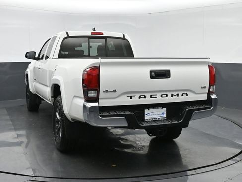 Used 2021 Toyota Tacoma SR5 image 5