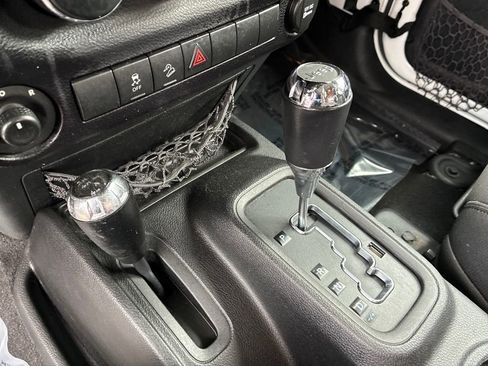 Used 2016 Jeep Wrangler Unlimited Sport w/ Quick Order Package 24S image 23