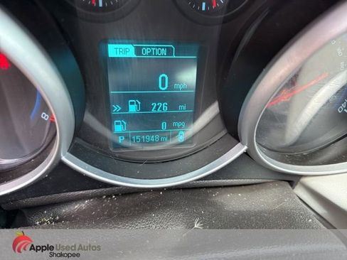 Used 2013 Chevrolet Cruze LS FWD image 6