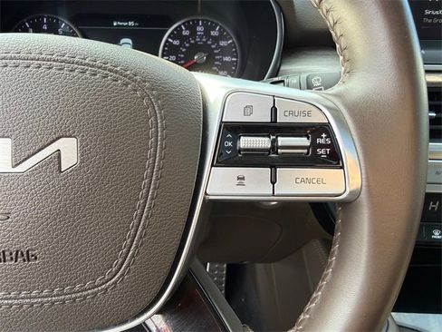 Used 2022 Kia Telluride SX w/ Towing Package image 18