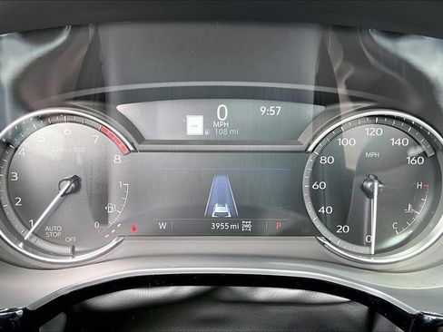 Certified 2025 Cadillac XT6 Premium Luxury AWD/4WD image 22