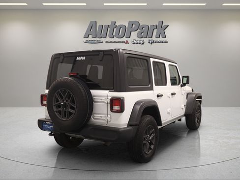Certified 2024 Jeep Wrangler Unlimited Sport AWD/4WD image 10