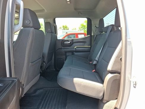 Certified 2024 Chevrolet Silverado 1500 Custom Trail Boss w/ LPO, Dark Essentials Package AWD/4WD image 10