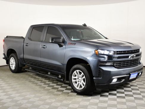 Used 2019 Chevrolet Silverado 1500 LT w/ All-Star Edition AWD/4WD image 4