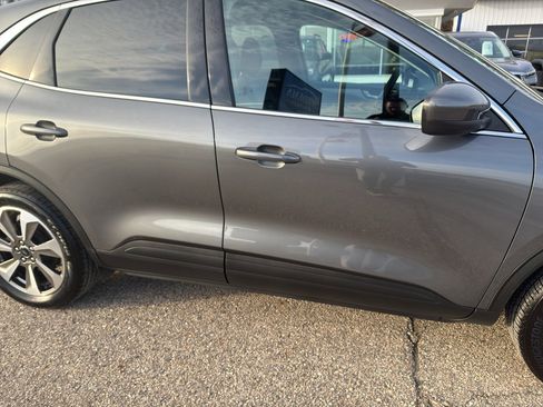 Used 2025 Ford Escape Platinum image 11