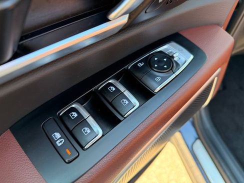 Certified 2025 Kia Telluride SX Prestige AWD/4WD image 13