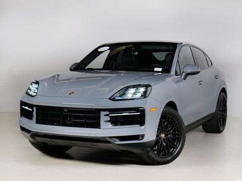 Certified 2026 Porsche Cayenne Coupe AWD/4WD image 1