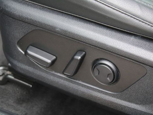 Certified 2024 Kia Sportage SX image 24