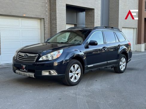 Used 2012 Subaru Outback 2.5i Limited w/ Moonroof Pkg image 1