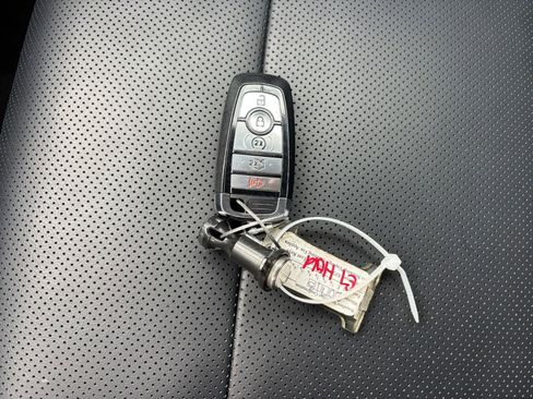 Used 2024 Ford Mustang Premium image 22