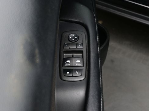 Used 2022 Dodge Challenger R/T w/ Blacktop Package image 10