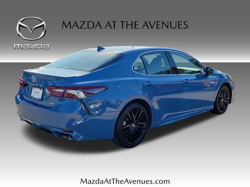 Used 2024 Toyota Camry XSE FWD image 4