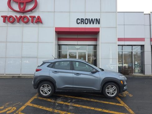 Used 2019 Hyundai Kona SE image 2