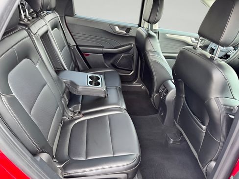 Used 2022 Ford Escape SEL FWD image 27