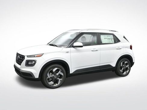 New 2026 Hyundai Venue SEL FWD image 2