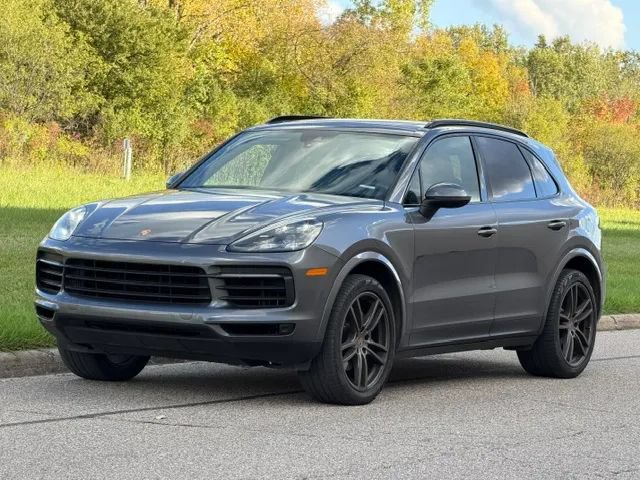 Used 2020 Porsche Cayenne AWD/4WD image 7