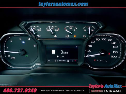 Used 2023 GMC Sierra 2500 AT4 w/ AT4 Preferred Package image 8