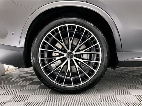 Used 2026 Mercedes-Benz GLC 43 AMG 4MATIC image 8