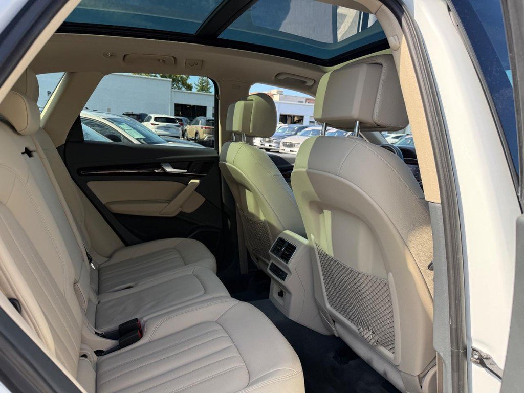 Used 2018 Audi Q5 2.0T Premium Plus AWD/4WD image 10