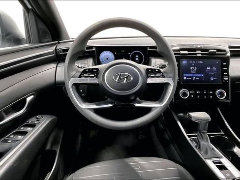 Used 2022 Hyundai Santa Cruz SEL w/ Activity Package FWD image 6