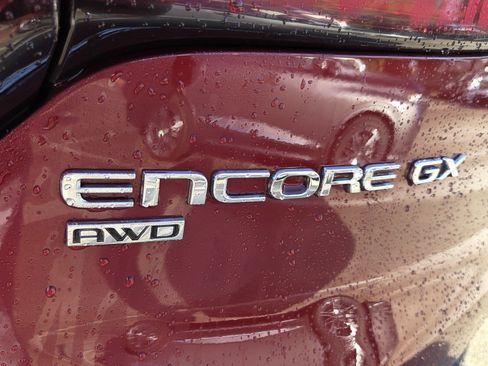 Used 2024 Buick Encore GX Sport Touring AWD/4WD image 19