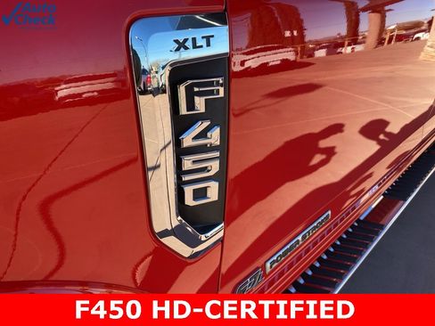Used 2019 Ford F450 XLT w/ XLT Premium Package image 3