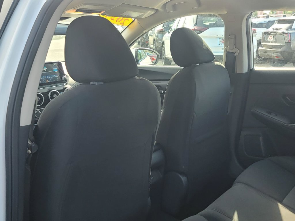 Used 2024 Nissan Sentra SV FWD image 16
