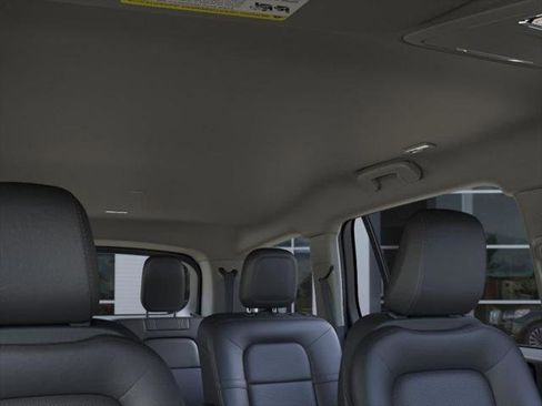 New 2026 Lincoln Aviator AWD image 22