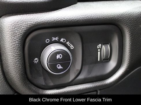 New 2026 RAM 1500 Express AWD/4WD image 22