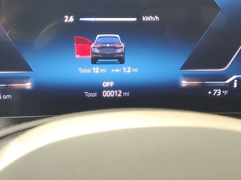 New 2026 BMW iX xDrive45 image 10