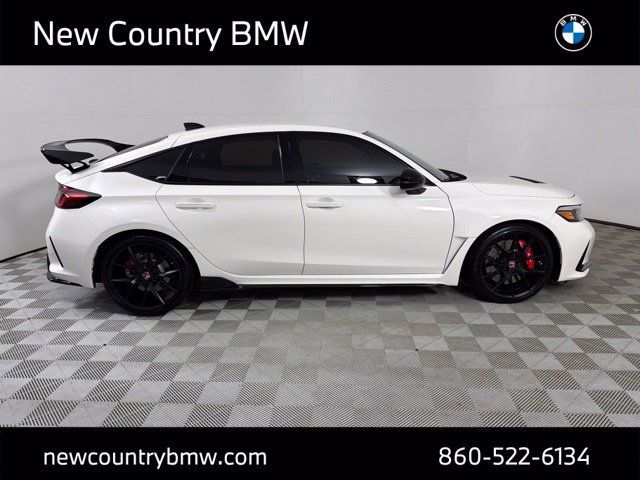 Used 2024 Honda Civic Type R image 8