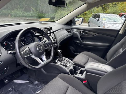 Used 2020 Nissan Rogue S w/ Special Edition Package image 13