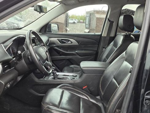 Used 2021 Chevrolet Traverse RS AWD/4WD image 6