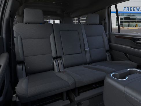 New 2026 Chevrolet Suburban LS AWD/4WD image 17