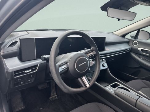 Used 2025 Hyundai Sonata SEL image 13
