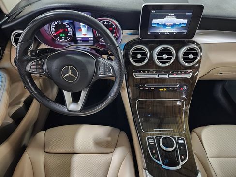 Used 2019 Mercedes-Benz GLC 300 image 46