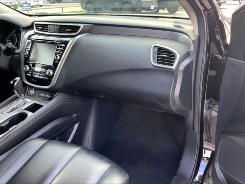 Used 2023 Nissan Murano SV image 17