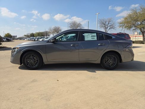 New 2026 Nissan Sentra SV FWD image 6