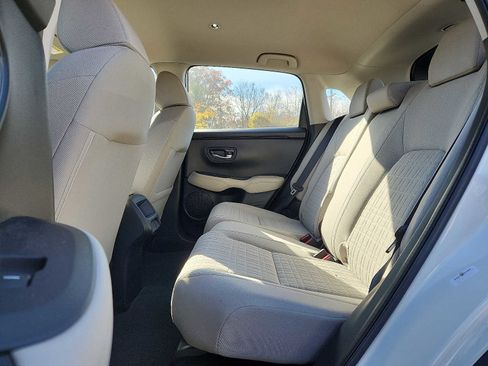 Certified 2023 Honda HR-V LX image 10